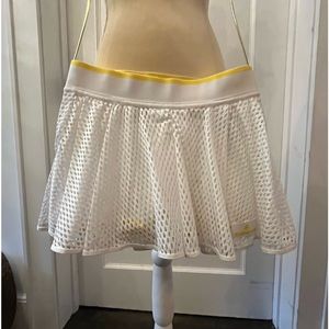 Adidas by Stella McCartney tennis skirt w/built in shorts size S not worn